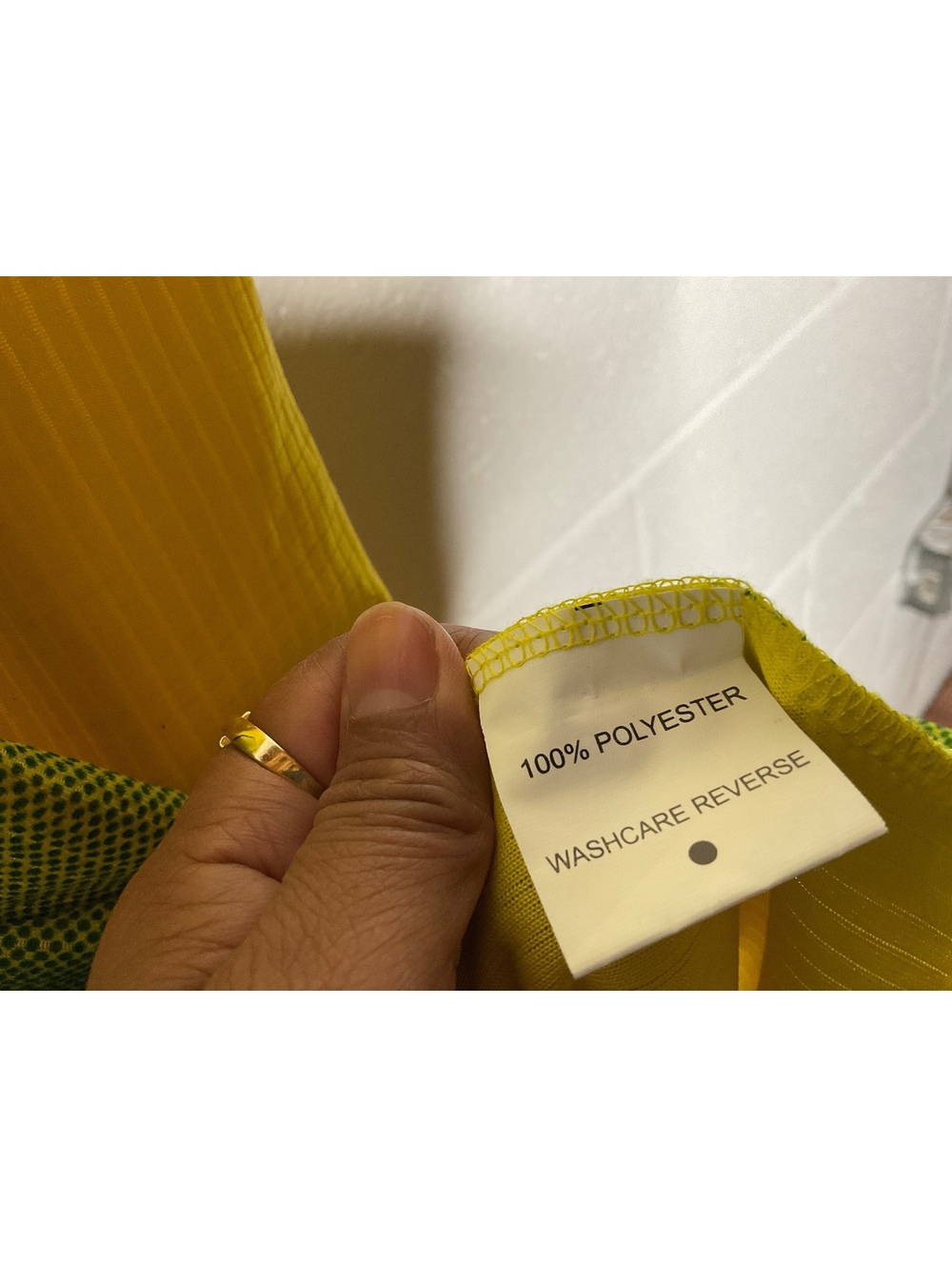 < Jamaica Yellow & Green Soccer Jersey Size 2X > - Picture 3 of 4
